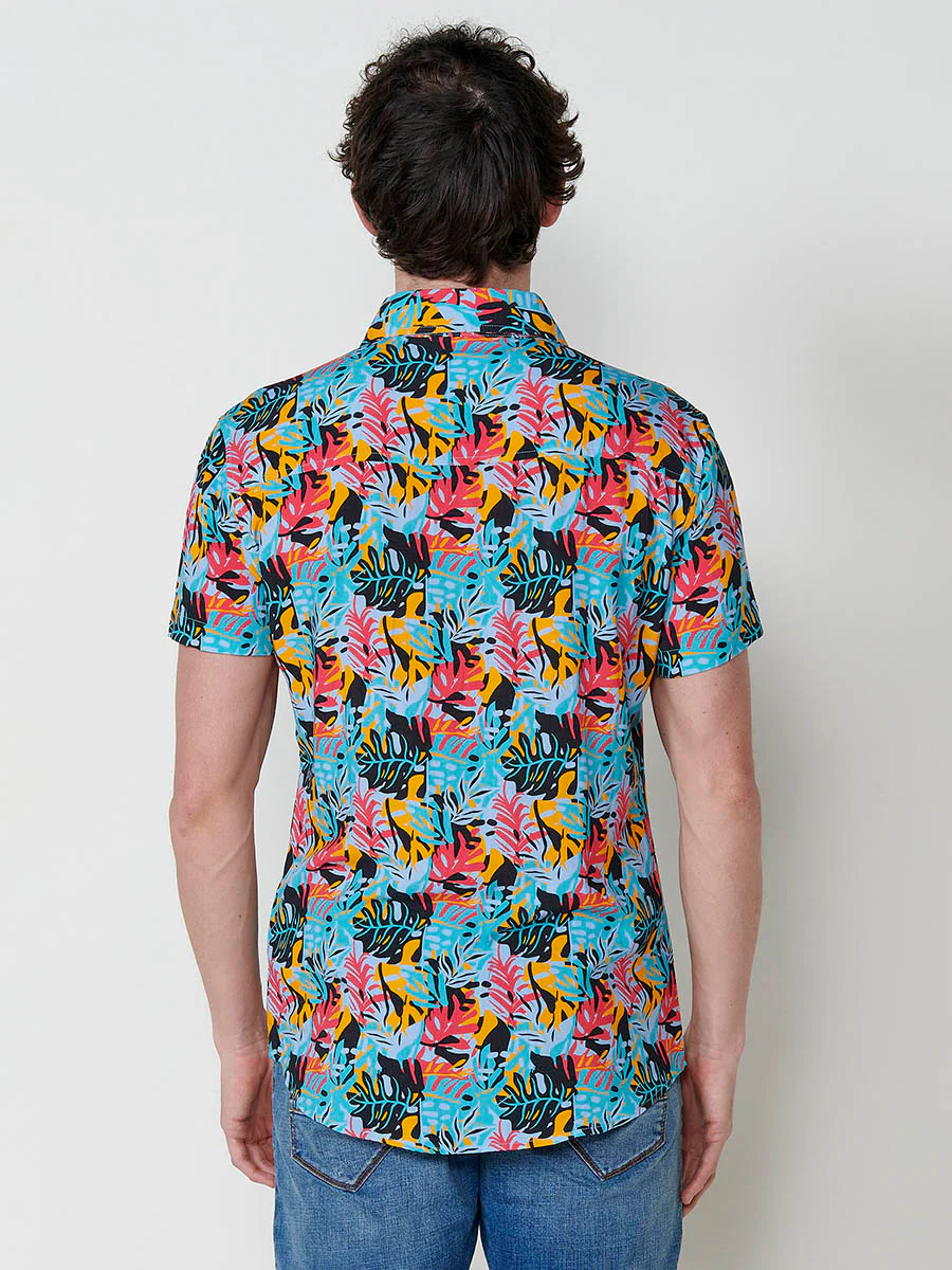 Camisa de manga corta con estampado tropical multicolor para hombres - Image 27