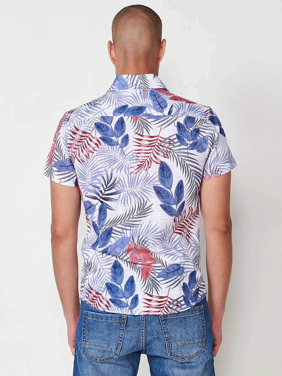 Camisa de manga corta con estampado tropical y bolsillo delantero para hombre – 100% viscosa - Image 6