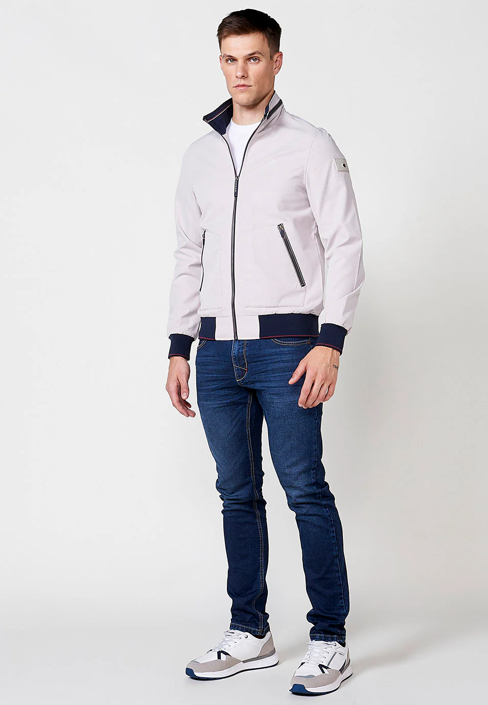 Chaqueta cazadora con cuello alto y puños elasticos para hombre - Image 22