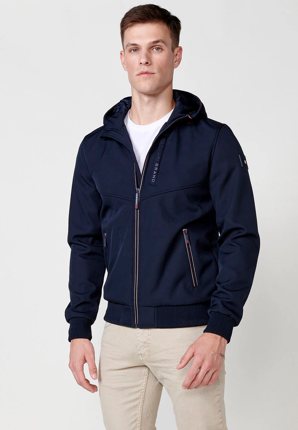 Chaqueta cazadora con cuello con capucha y cierre delantero con cremallera y bolsillos con cremallera para hombre - Image 12