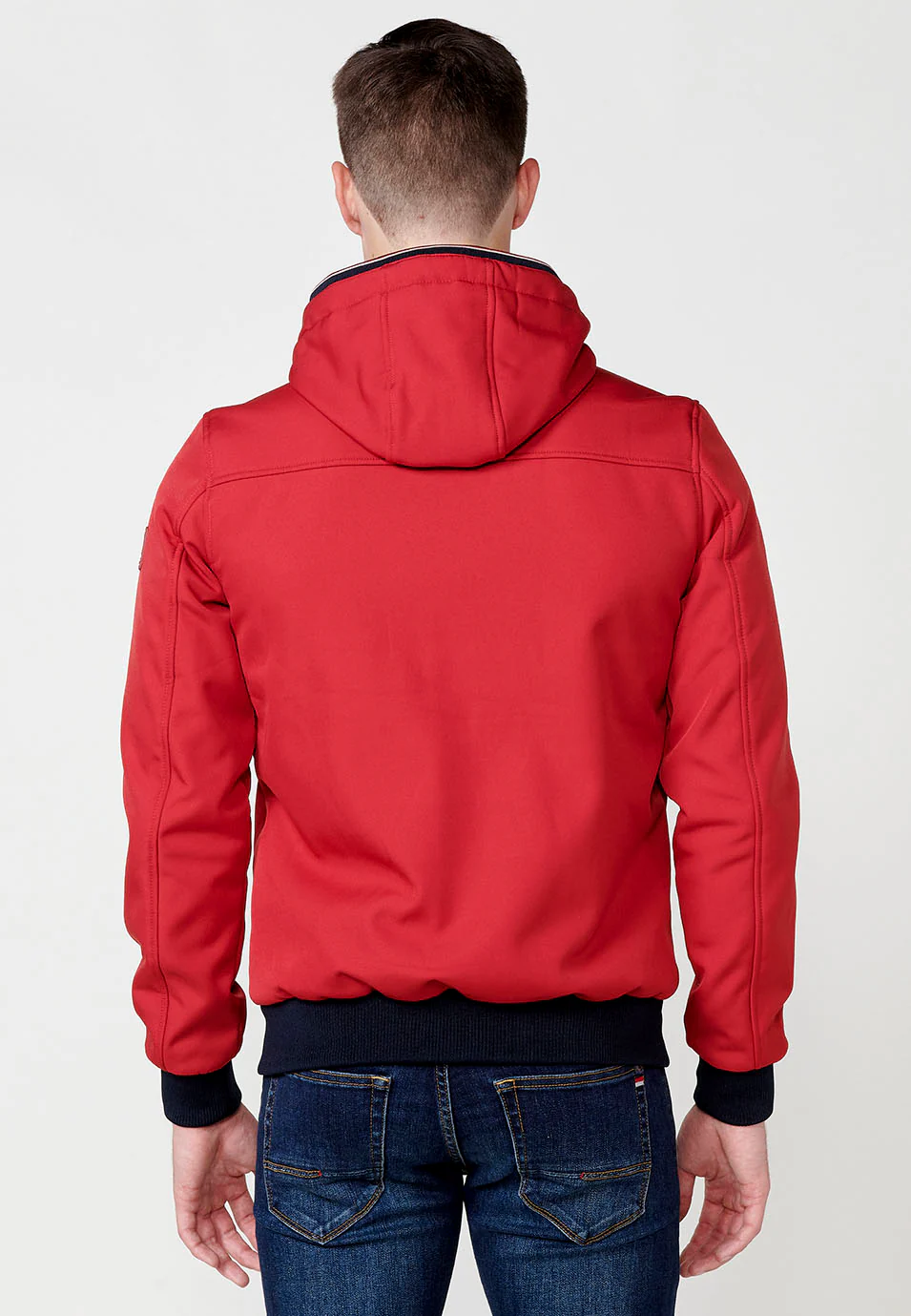 Chaqueta cazadora con cuello con capucha y cierre delantero con cremallera y bolsillos con cremallera para hombre - Image 6