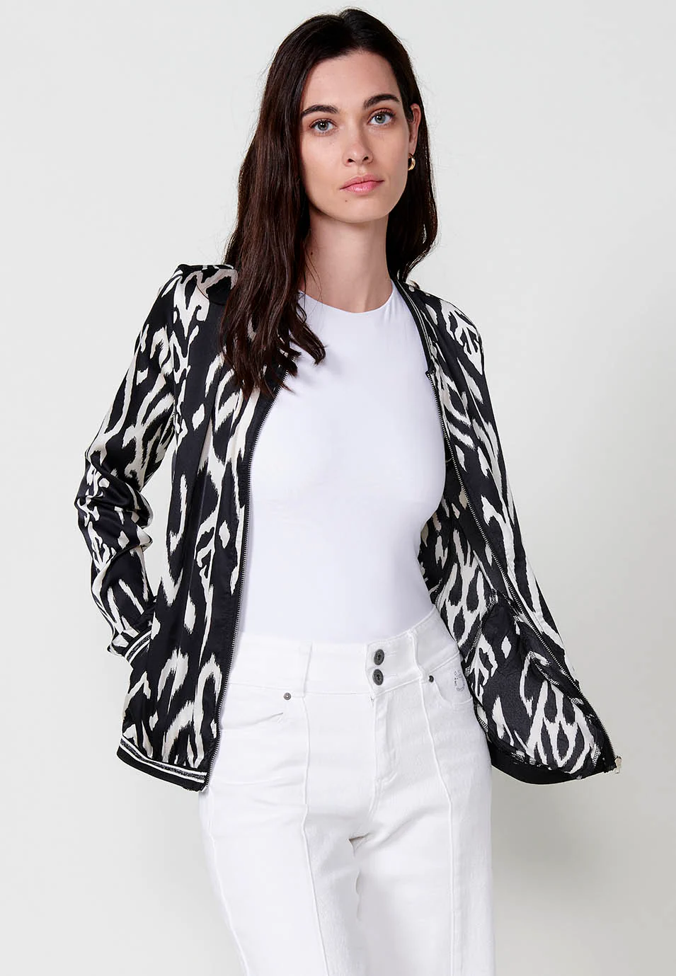 Chaqueta blusa manga larga cremallera cuello redondo acabados en rib mujer - Image 7