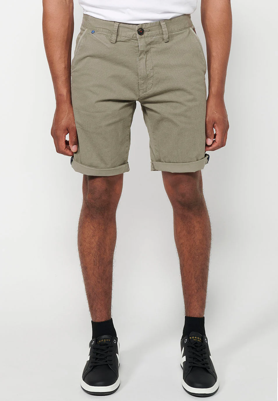 Pantalón Corto Chino Acabado Vuelta 4 Bolsillos Hombre – KOROSHI - Image 32