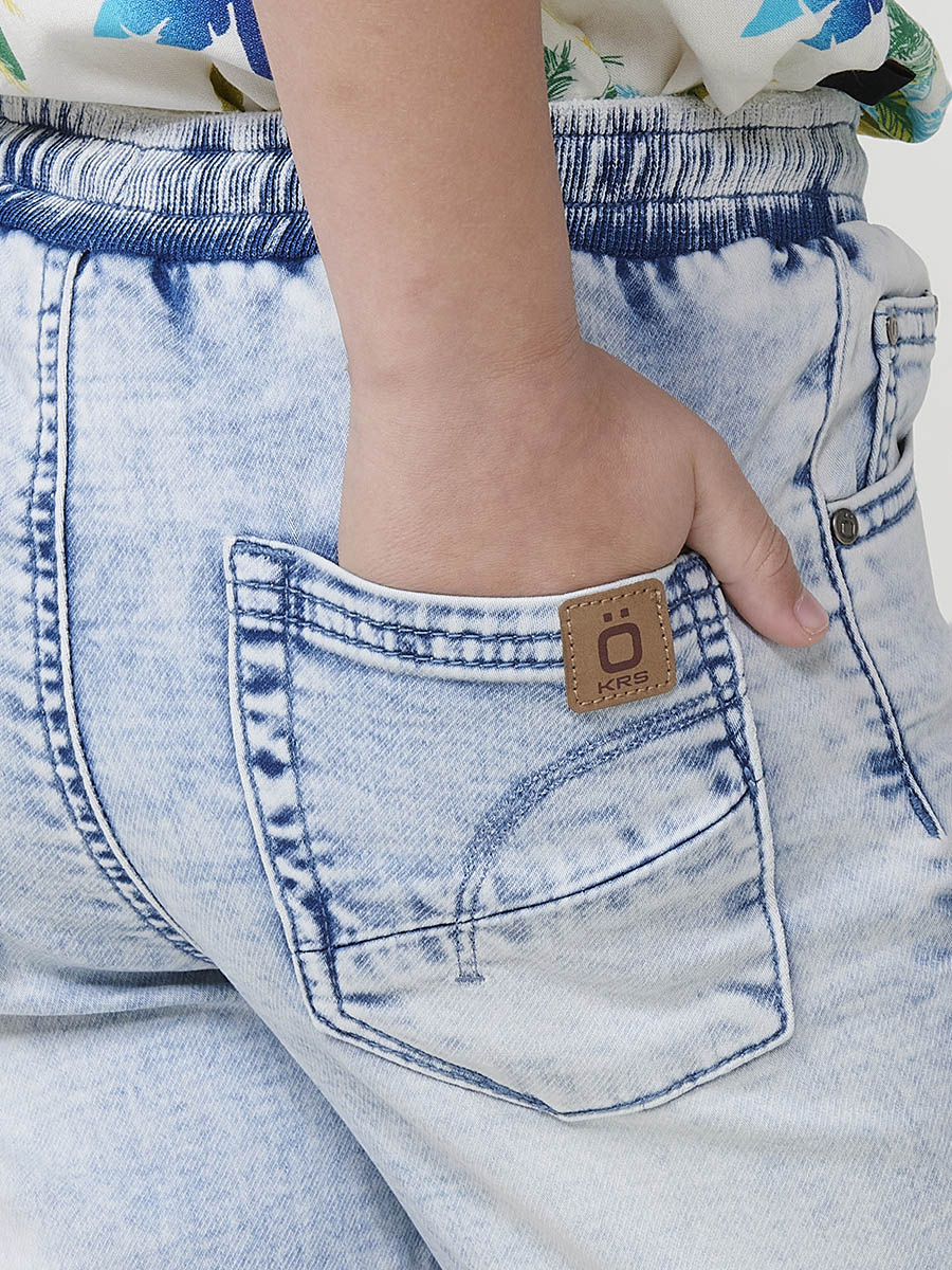 Pantalón corto con cintura elástica y cordón en claro para niño - Image 6