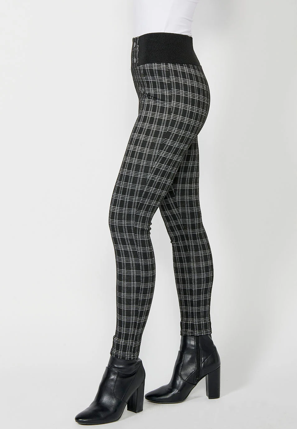 Pantalón largo leggins de cuadros con cintura goma ancha mujer - Image 4