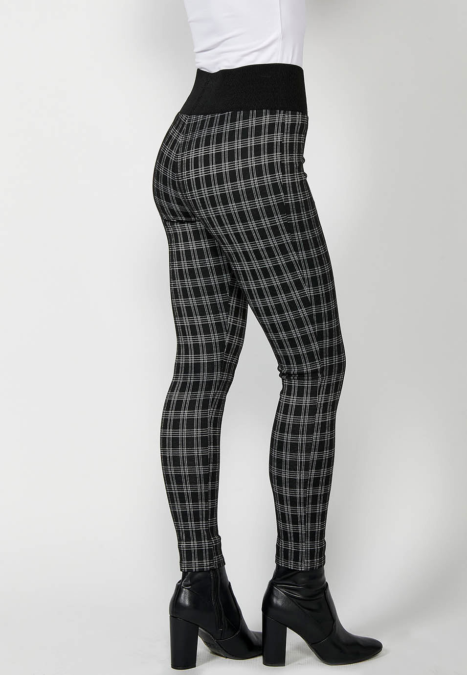 Pantalón largo leggins de cuadros con cintura goma ancha mujer - Image 7